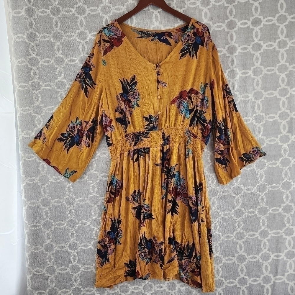 J. Jee V Neck Button Up Rayon Wide Sleeve  Floral Mini Dress 2X